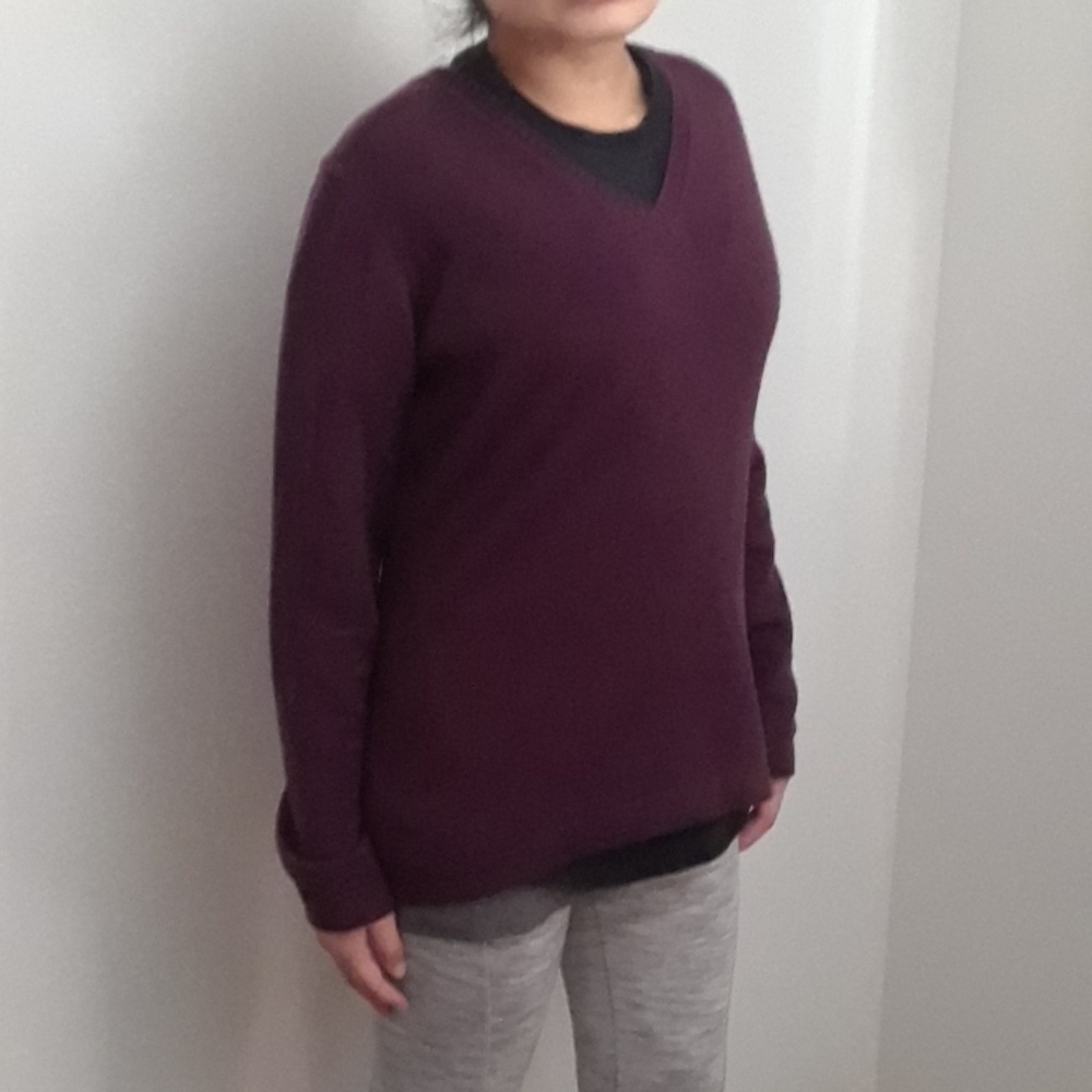 Cashmere sweater. Never worn.